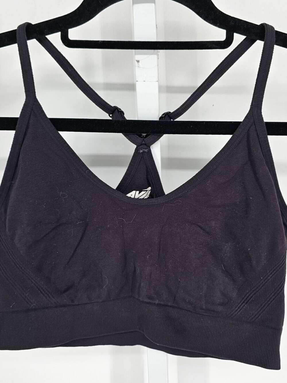 Avia Womens Sz M Racerback Sports Bra Medium Impact Solid Black